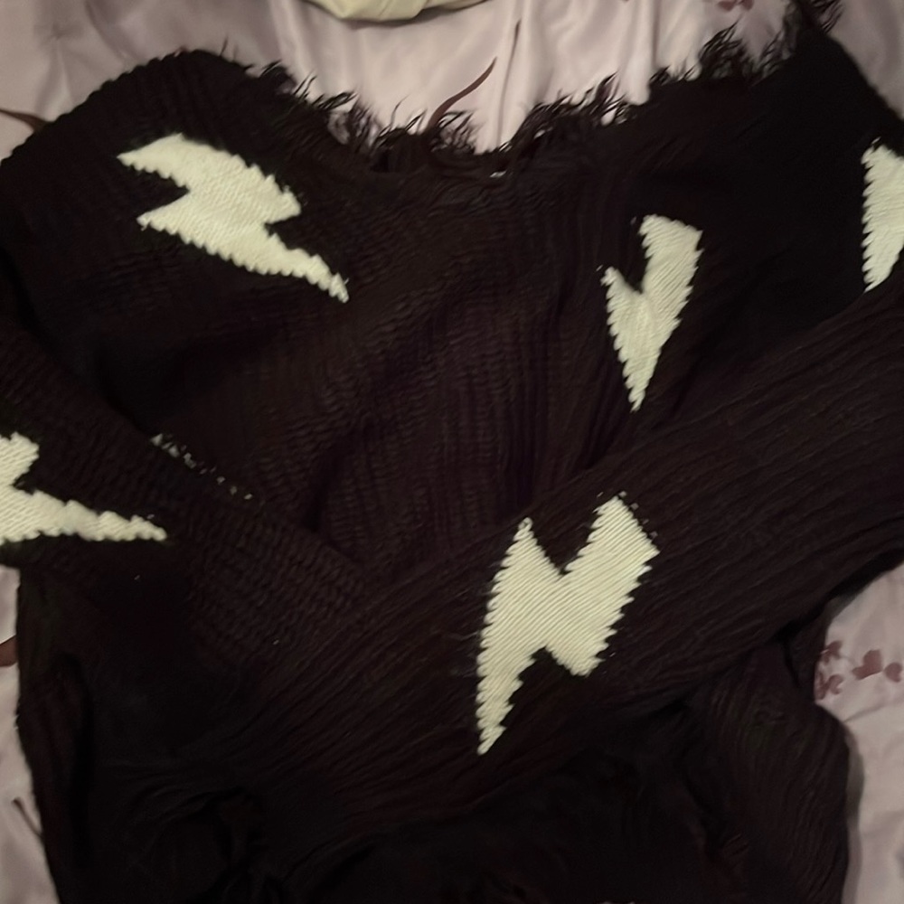 Just Polly Distressed Lightning Bolt Sweater Black Size XS